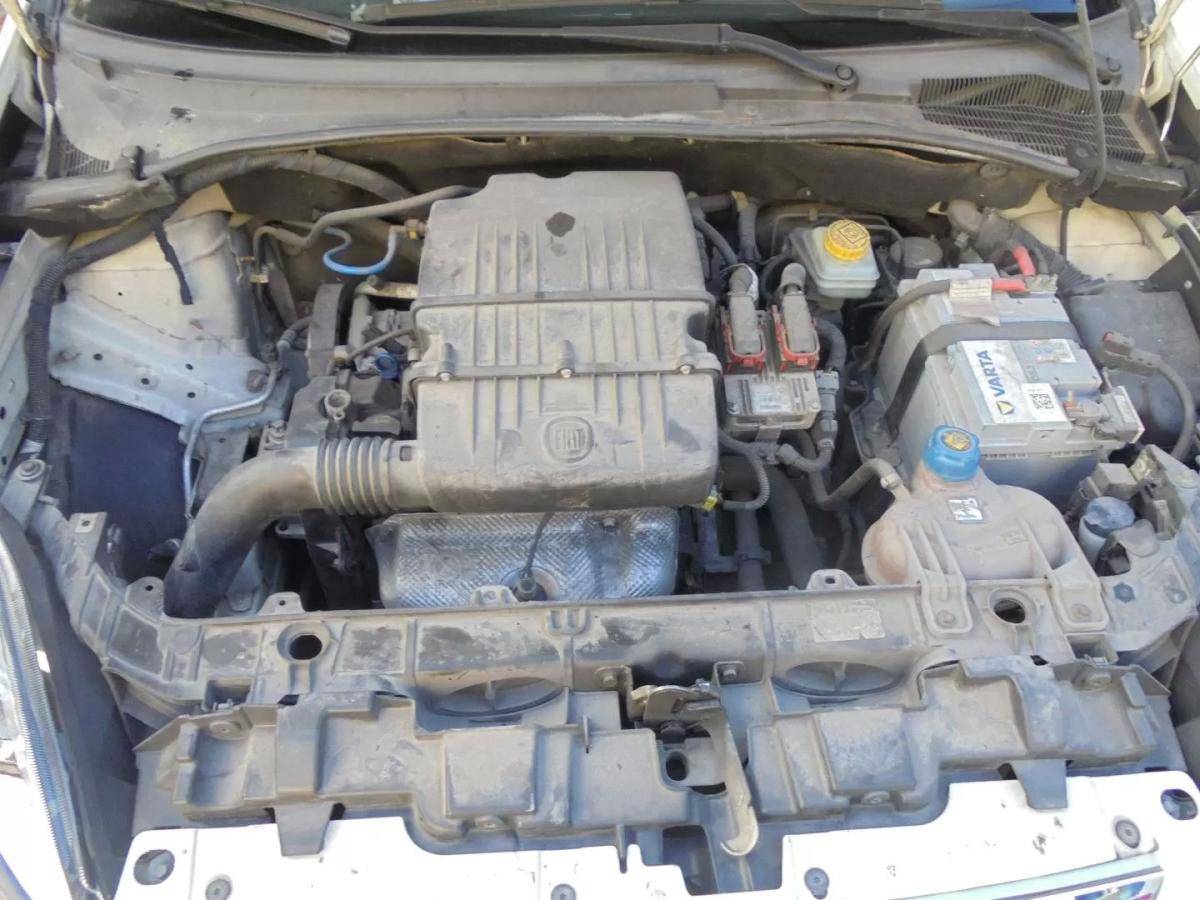 fiat-punto-2010-gasolina-1242cc