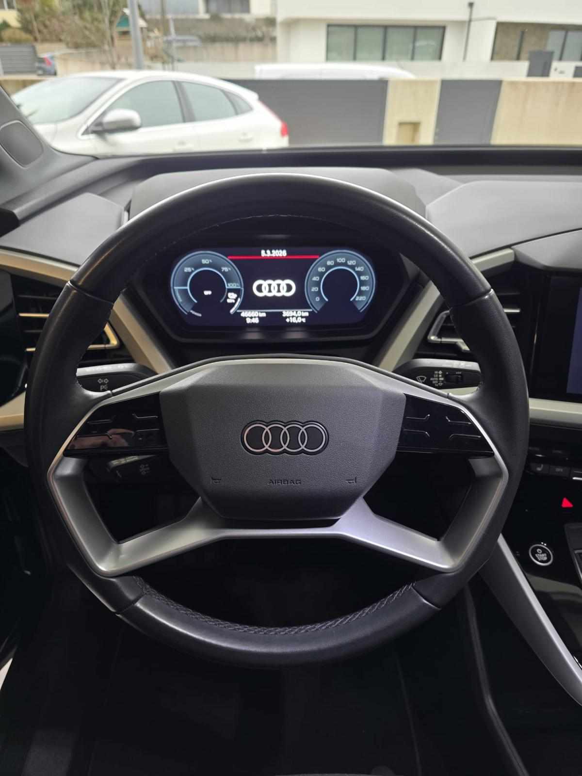 audi-q4-e-tron-35-e-tron-2022-eletrico