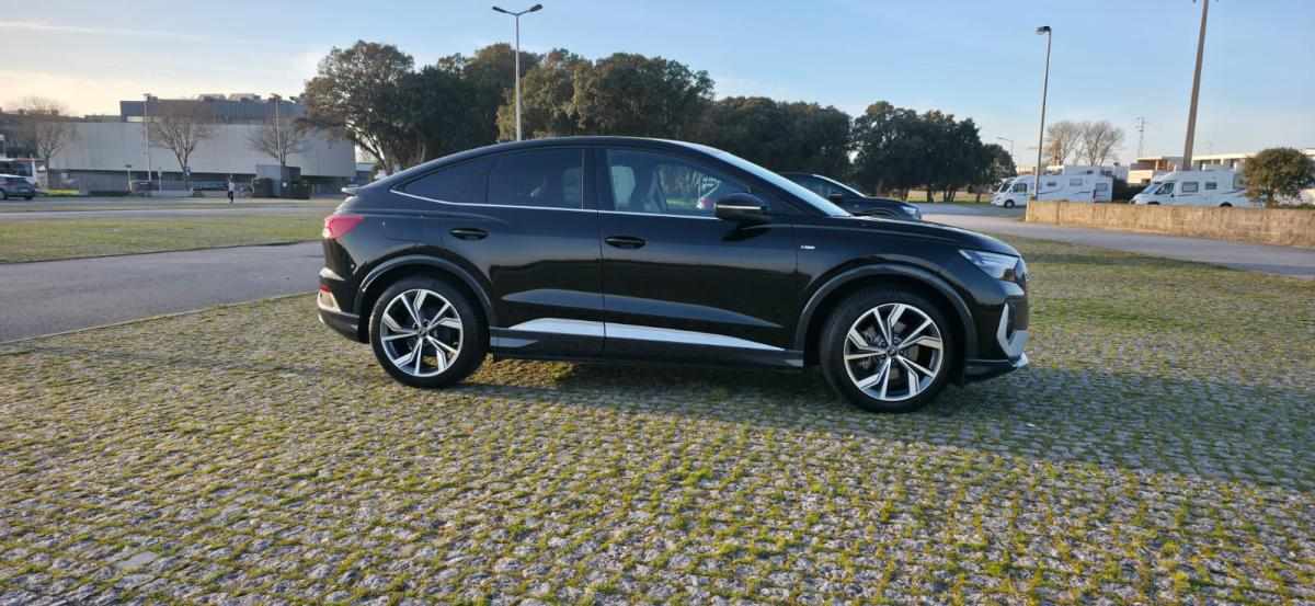 audi-q4-e-tron-35-e-tron-2022-eletrico