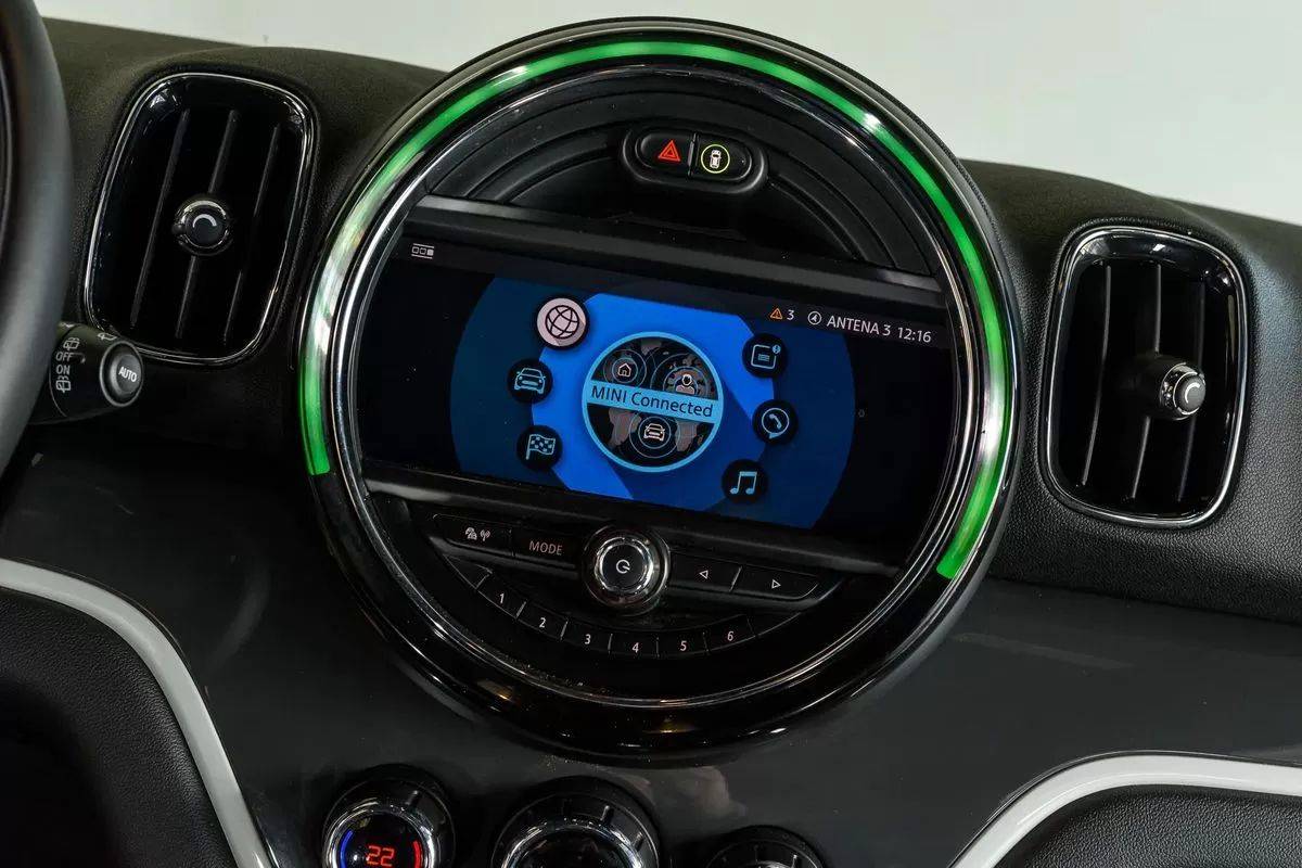 mini-countryman-2019-hibrido-1499cc