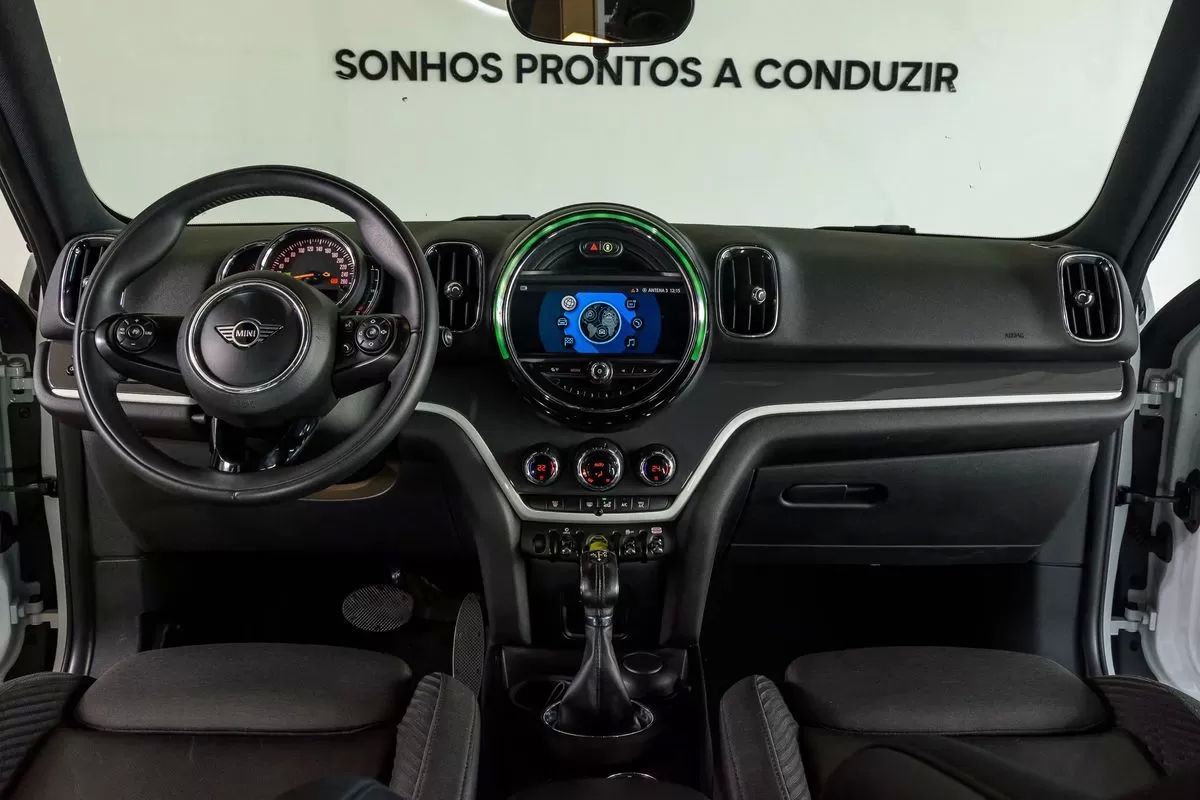 mini-countryman-2019-hibrido-1499cc