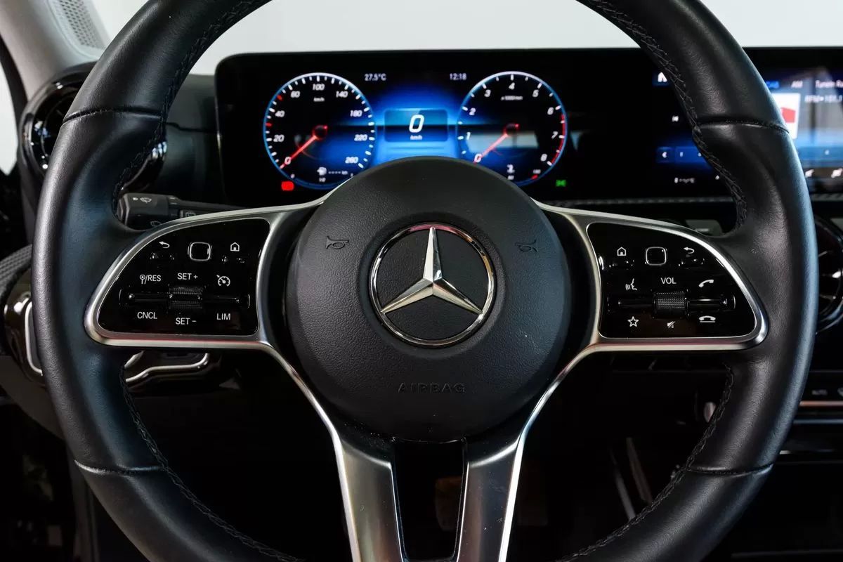 mercedes-benz-classe-a-2022-gasolina-1332cc