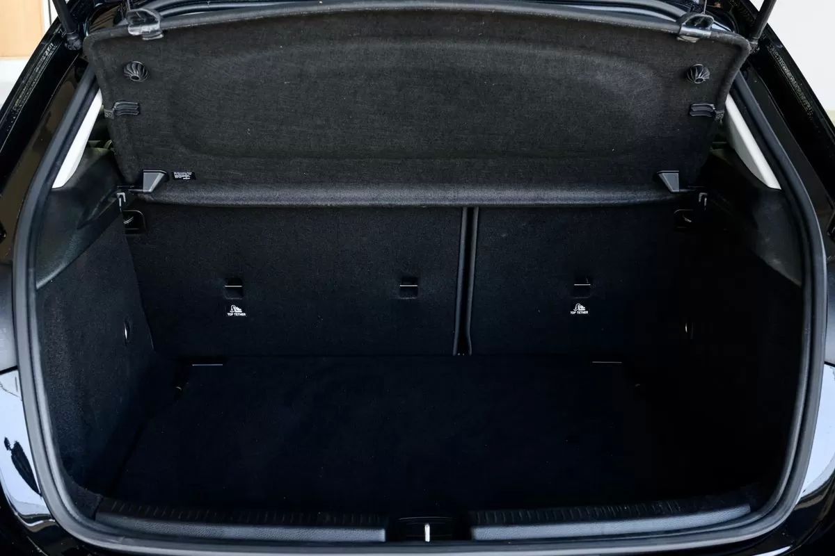 mercedes-benz-classe-a-2022-gasolina-1332cc