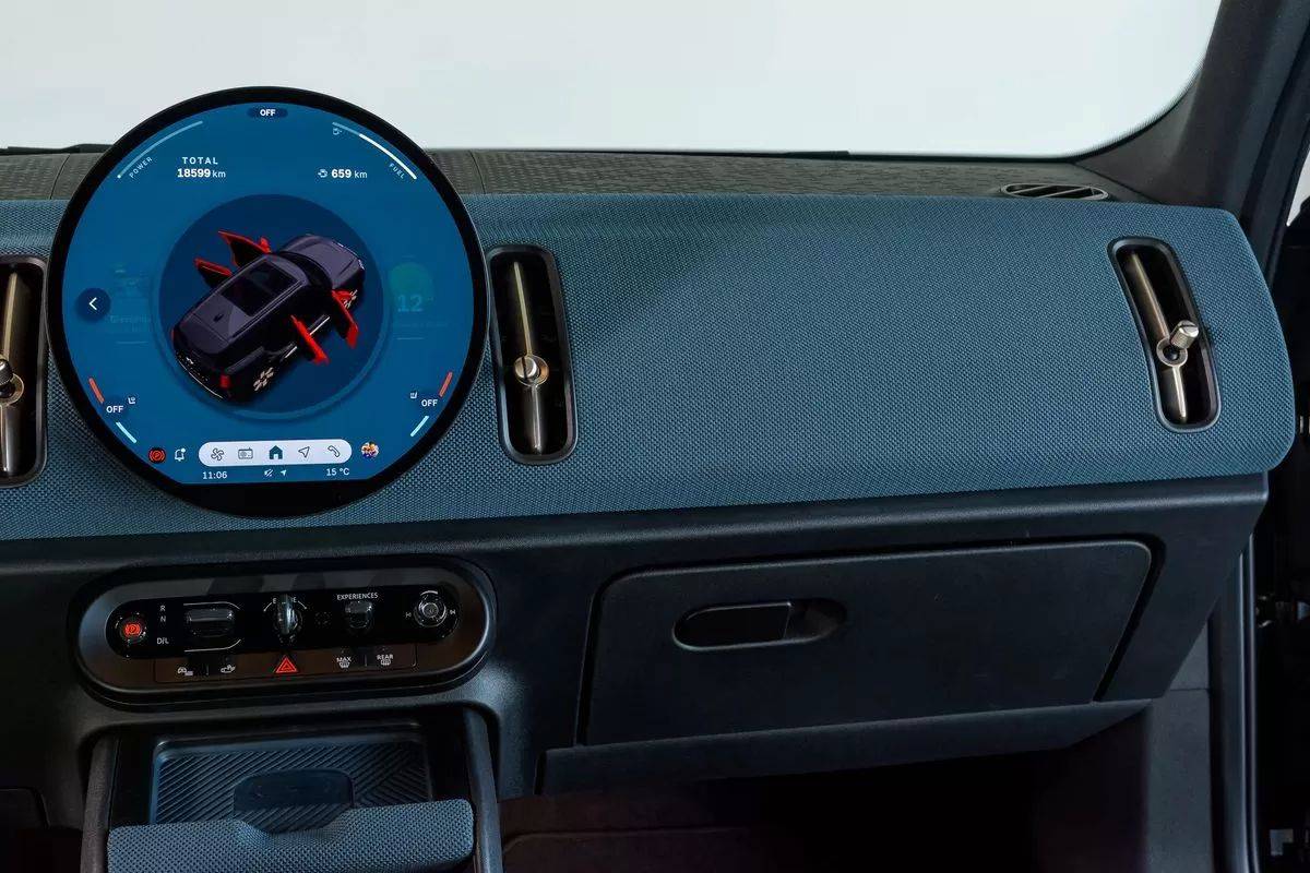 mini-countryman-2025-diesel-1995cc