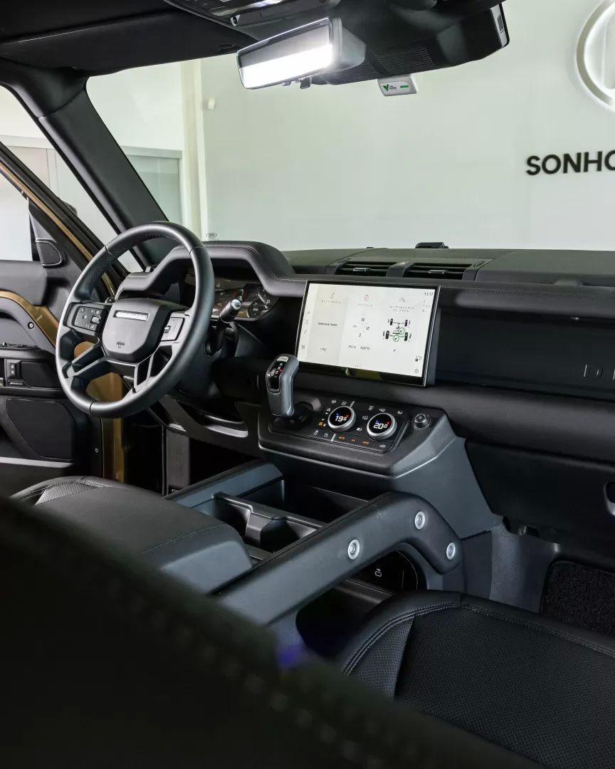 land-rover-defender-2025-hibrido-1997cc