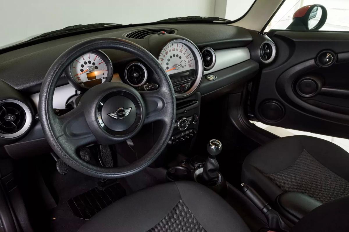 mini-one-2011-diesel-1598cc
