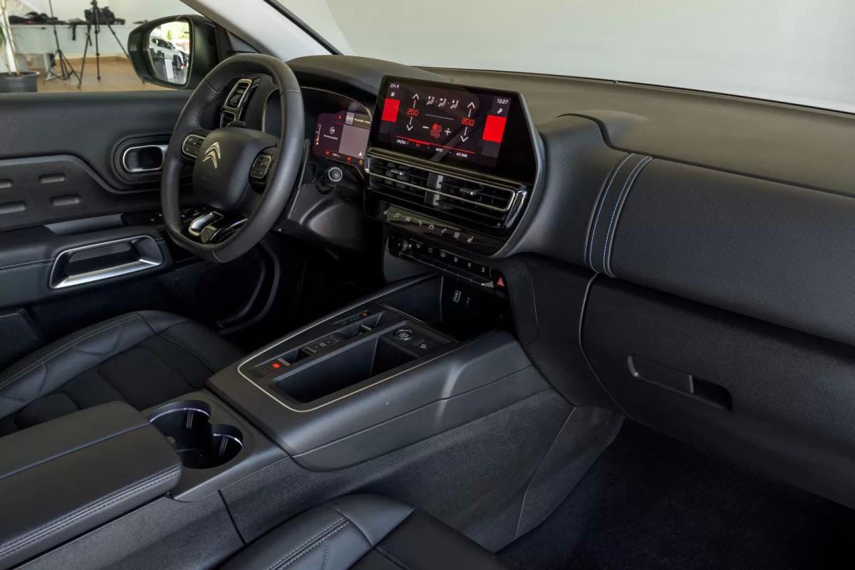 citroen-c5-aircross-2024-diesel-1499cc