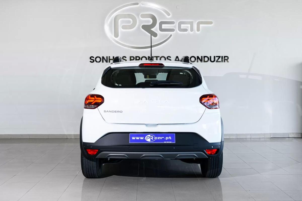 dacia-sandero-2025-gpl-999cc