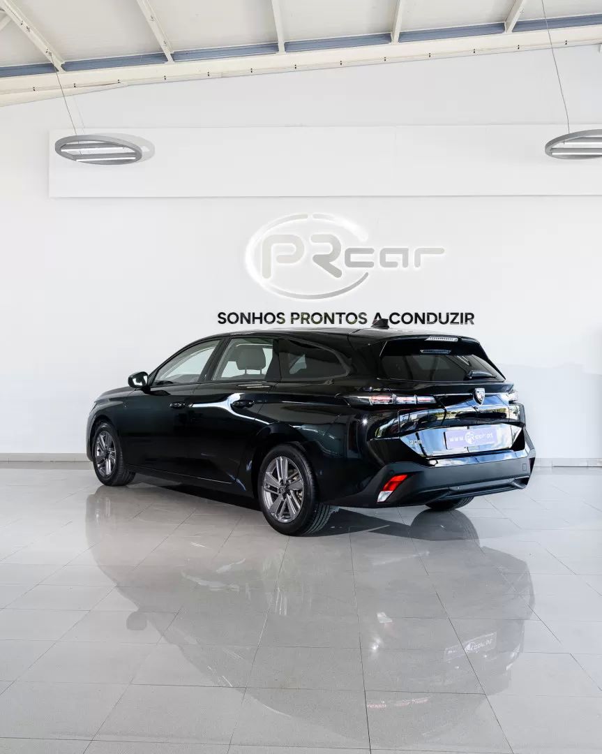 peugeot-308-sw-2023-gasolina-1199cc