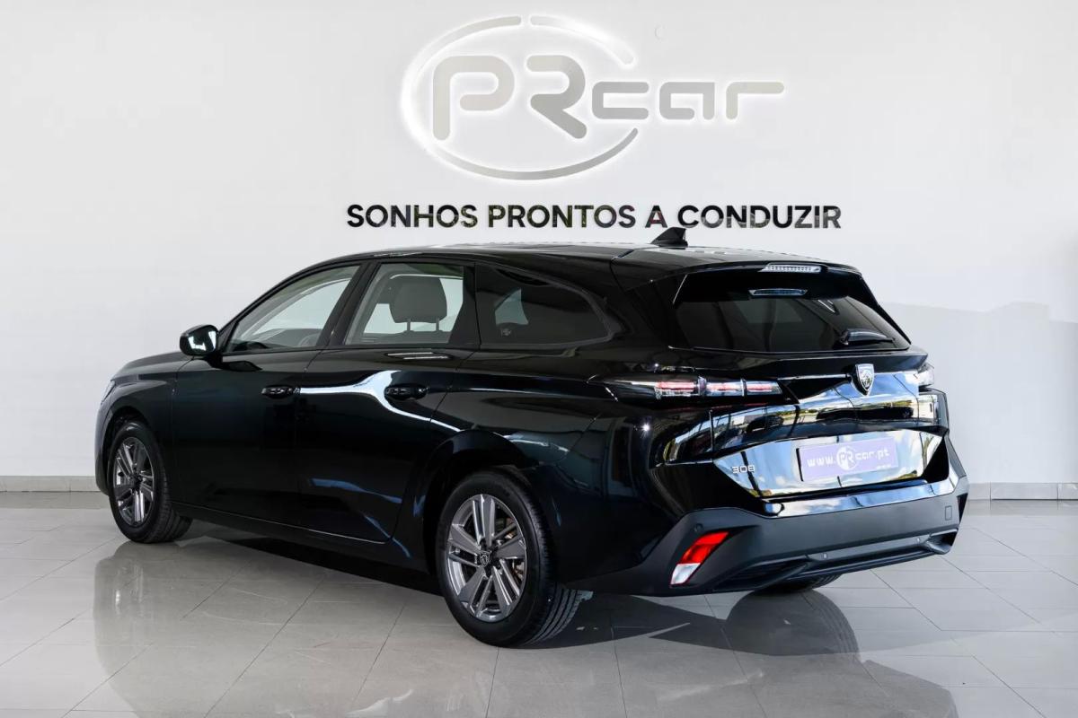 peugeot-308-sw-2023-gasolina-1199cc