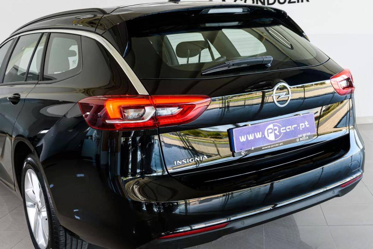 opel-insignia-sports-tourer-2021-diesel-1496cc