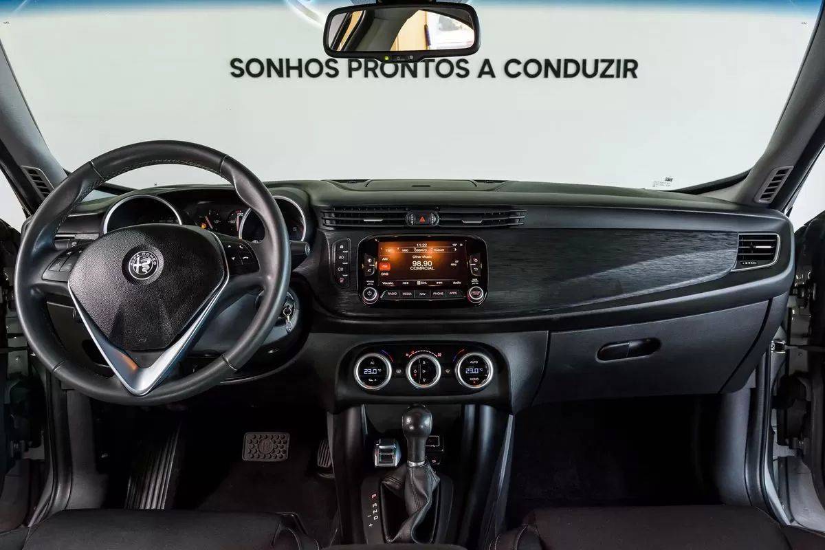 alfa-romeo-giulietta-2018-diesel-1598cc