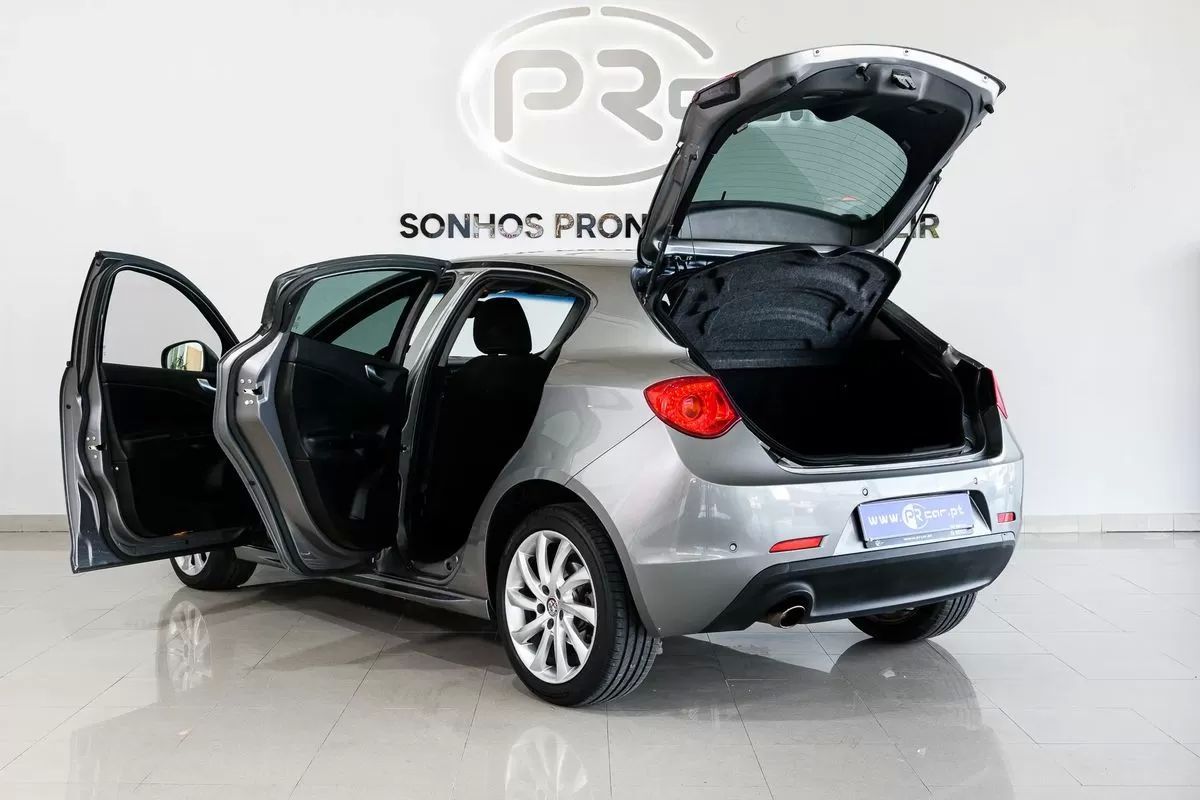 alfa-romeo-giulietta-2018-diesel-1598cc