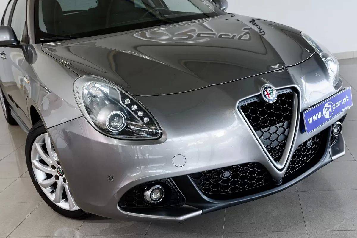 alfa-romeo-giulietta-2018-diesel-1598cc