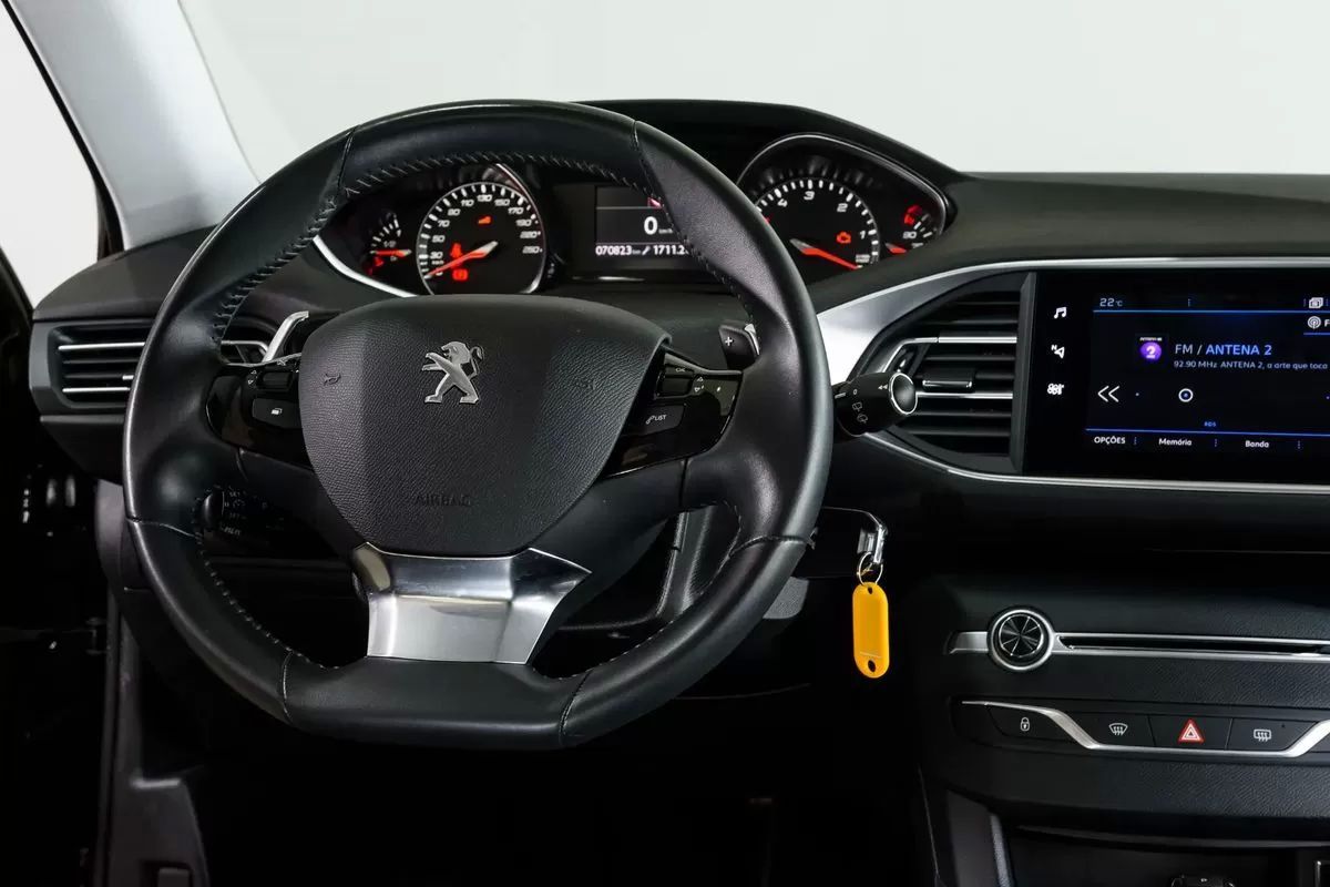 peugeot-308-sw-2021-diesel-1499cc