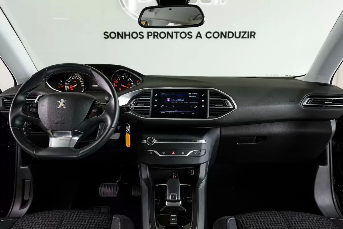 peugeot-308-sw-2021-diesel-1499cc