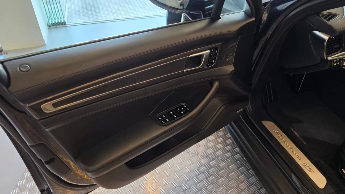 porsche-panamera-2016-diesel-3956cc