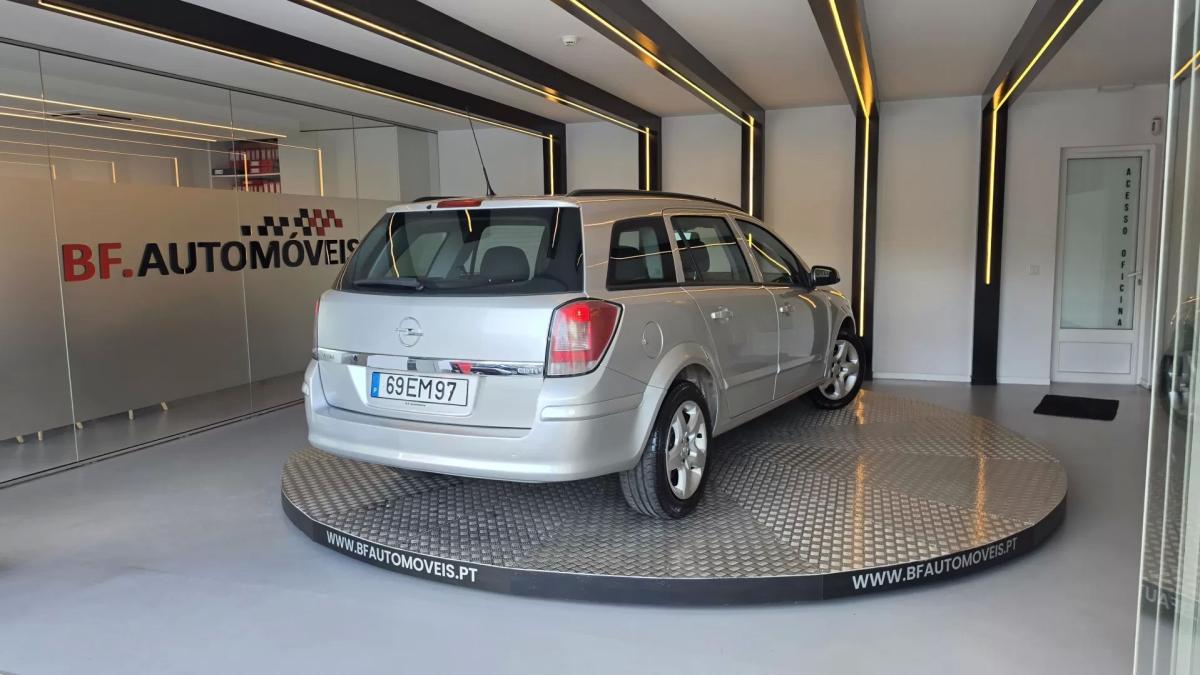 opel-astra-caravan-2007-diesel-1248cc