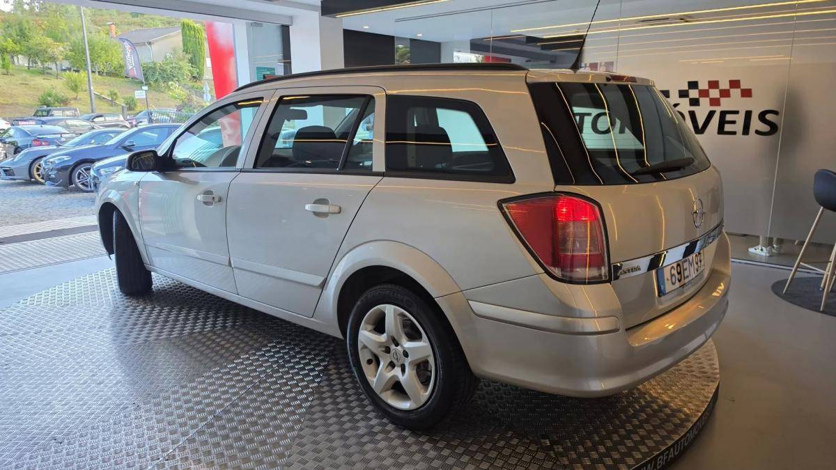 opel-astra-caravan-2007-diesel-1248cc