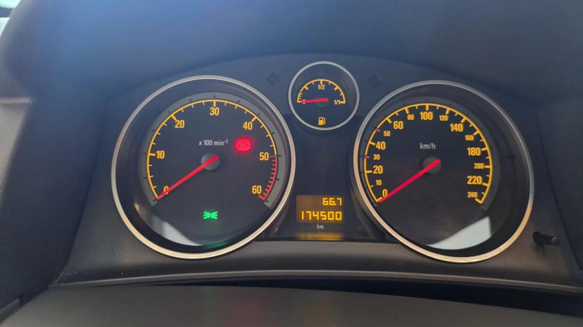 opel-astra-caravan-2007-diesel-1248cc