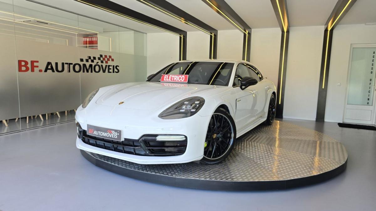 porsche-panamera-2017-hibrido-2894cc