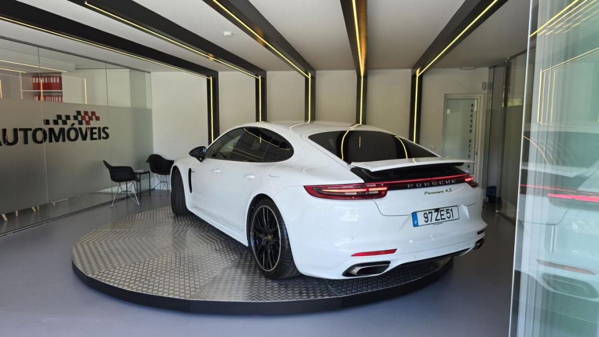 porsche-panamera-2017-hibrido-2894cc