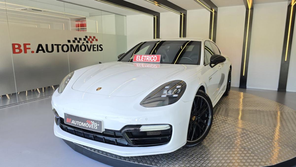 porsche-panamera-2017-hibrido-2894cc