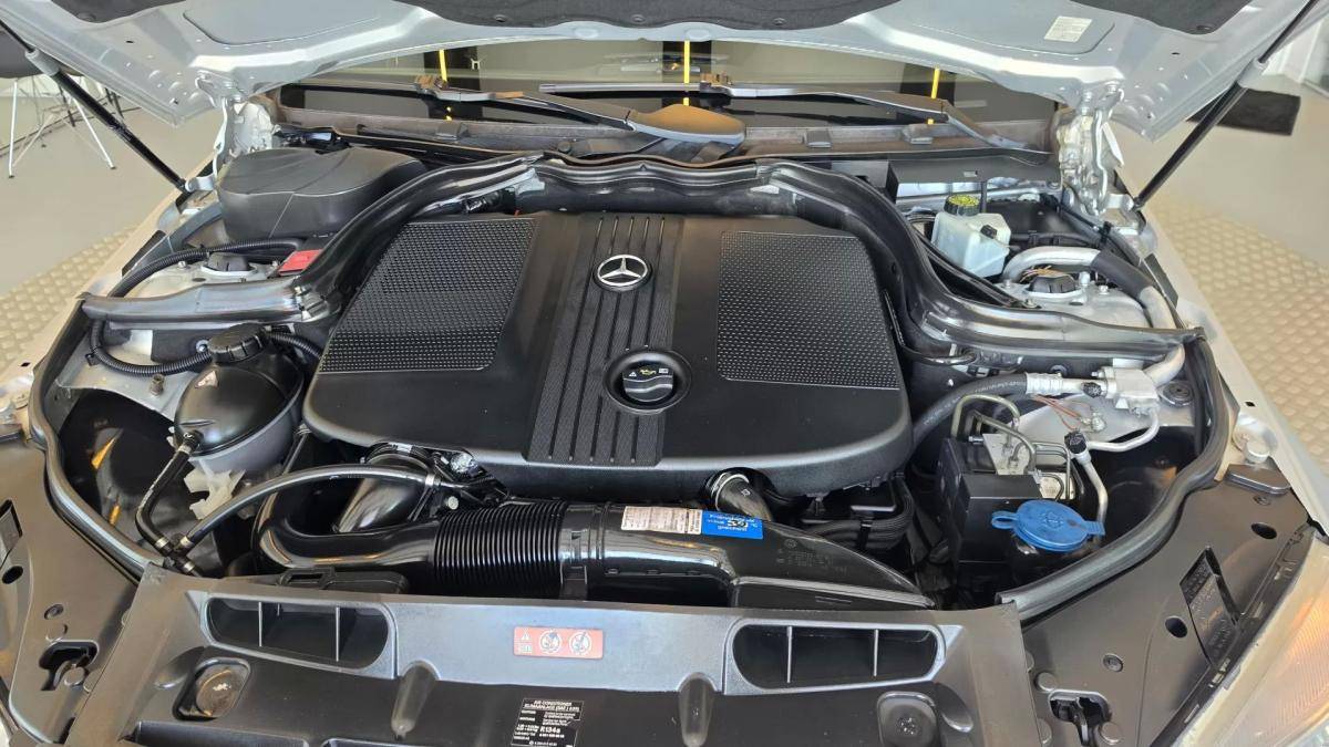mercedes-benz-classe-c-2010-diesel-2143cc