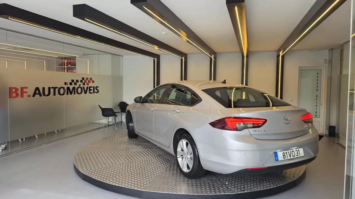 opel-insignia-grand-sport-2018-diesel-1598cc