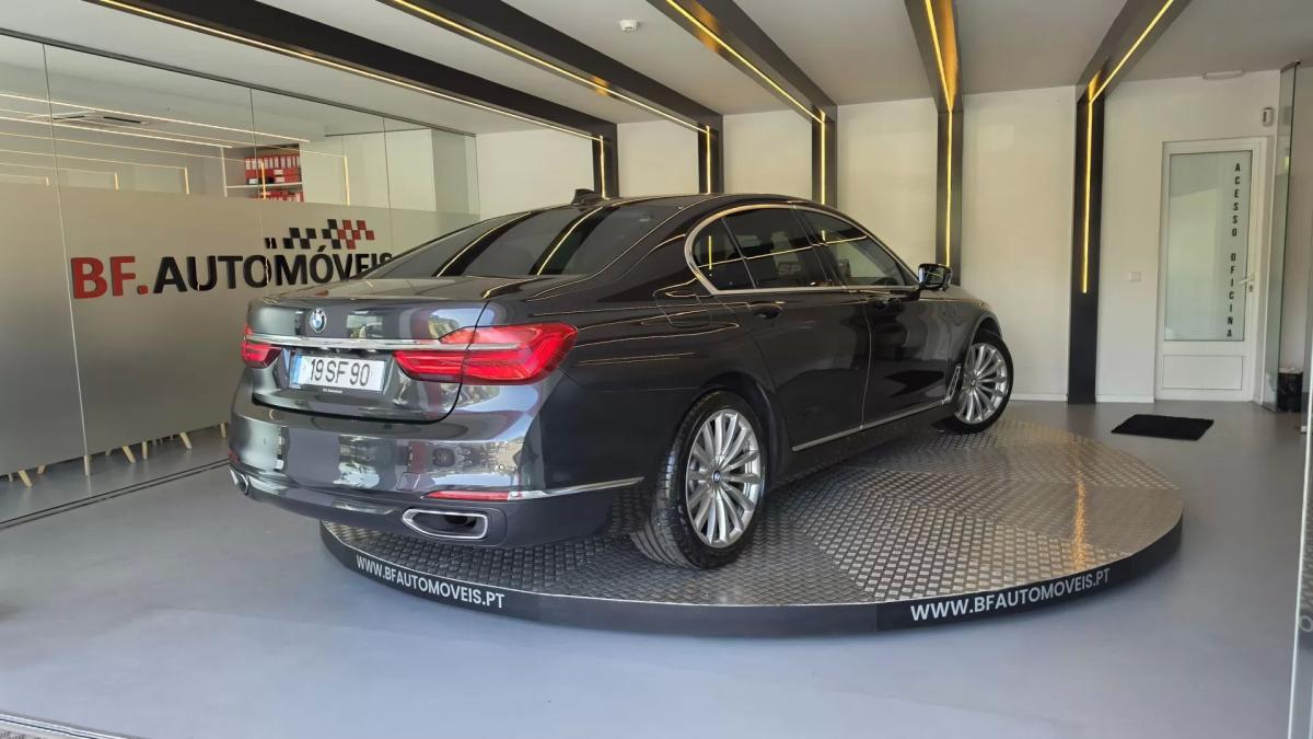 bmw-serie-7-2016-diesel-2993cc