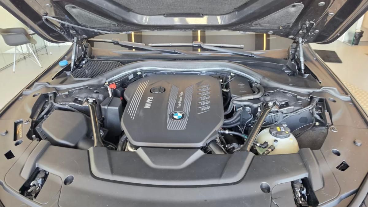 bmw-serie-7-2016-diesel-2993cc