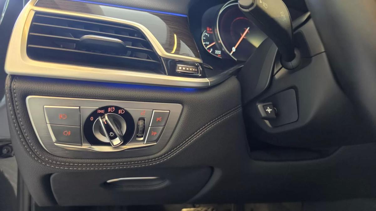 bmw-serie-7-2016-diesel-2993cc