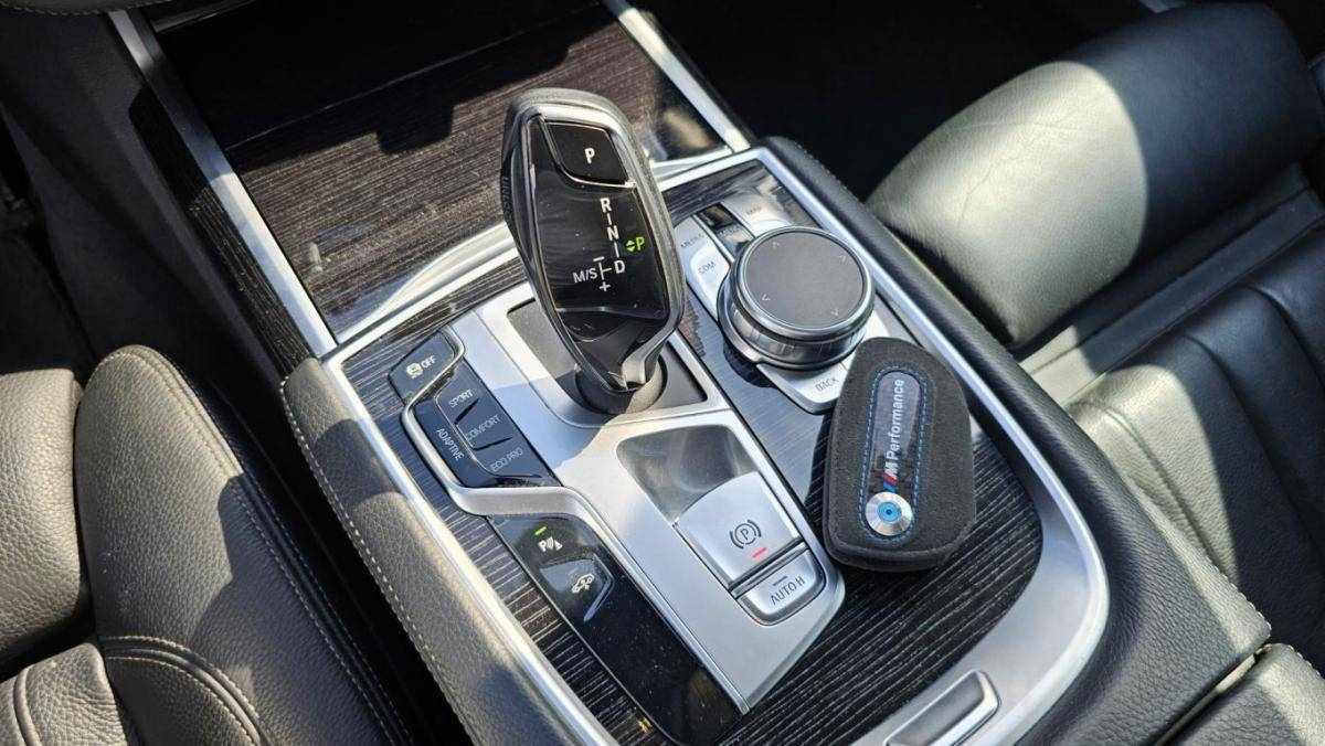bmw-serie-7-2017-diesel-2993cc