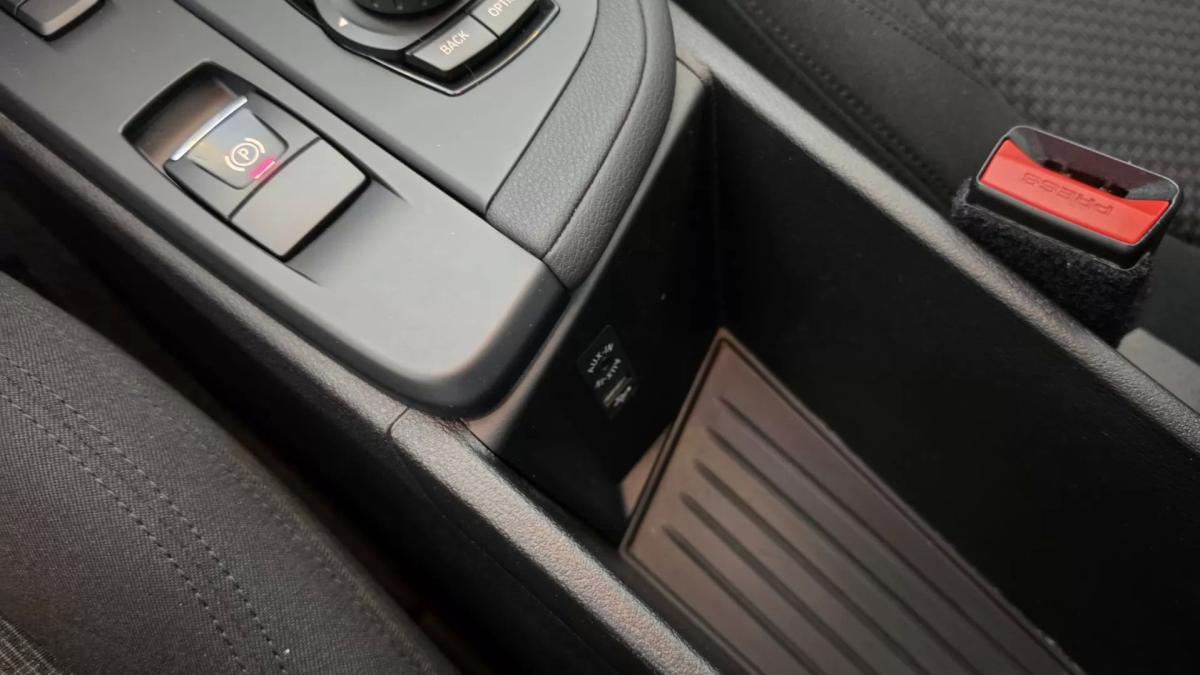 bmw-x1-2016-diesel-1995cc