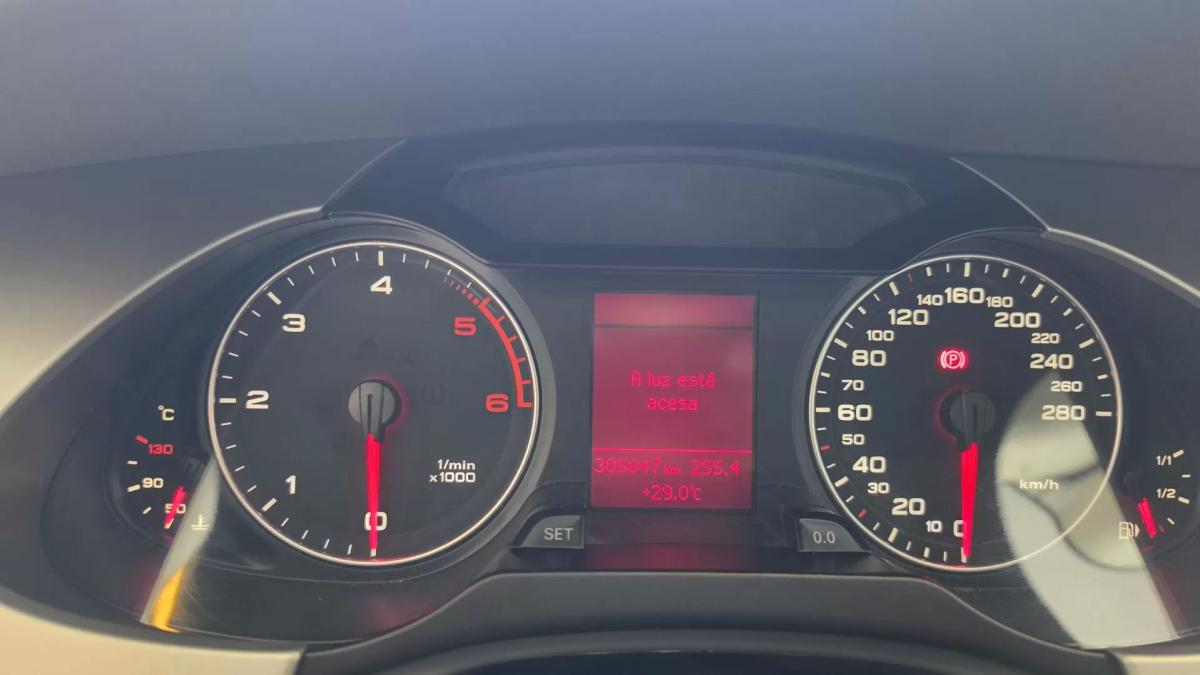 audi-a4-2009-diesel-1968cc
