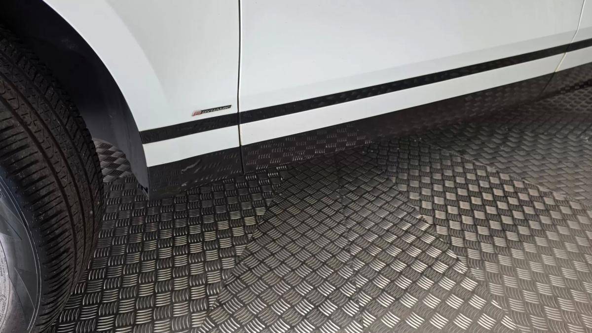 land-rover-range-rover-velar-2018-diesel-1999cc