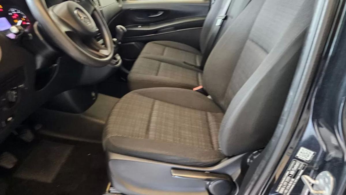 mercedes-benz-vito-2019-diesel-1749cc
