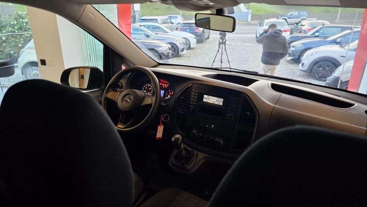 mercedes-benz-vito-2019-diesel-1749cc