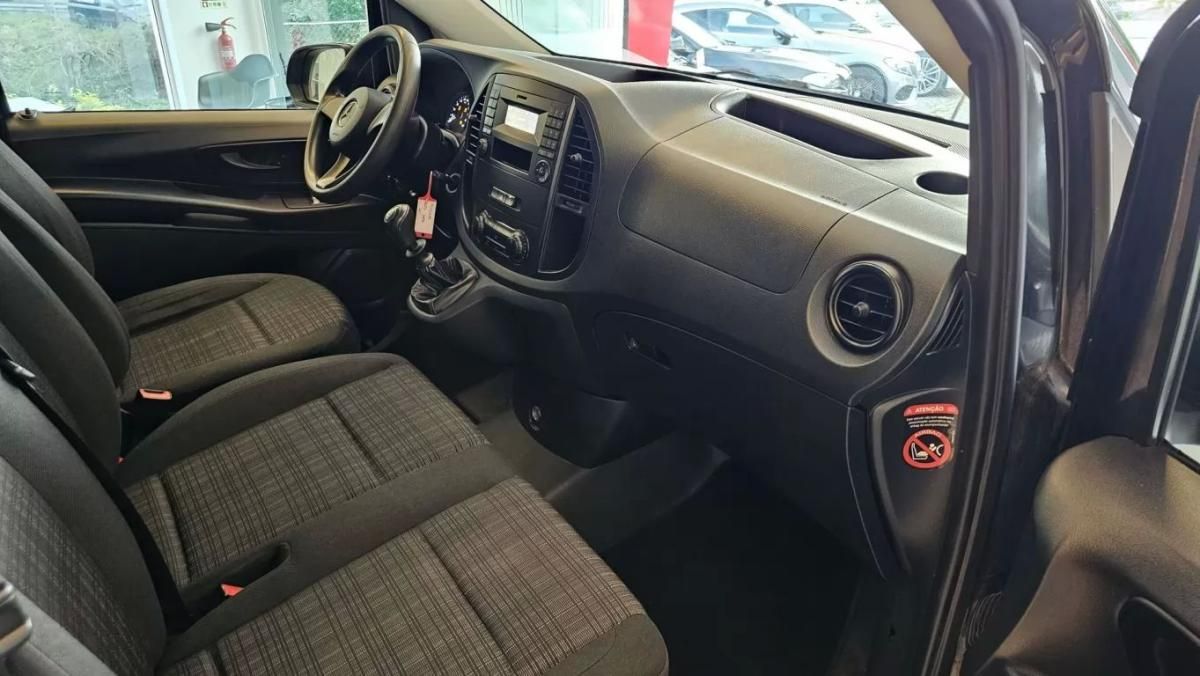 mercedes-benz-vito-2019-diesel-1749cc