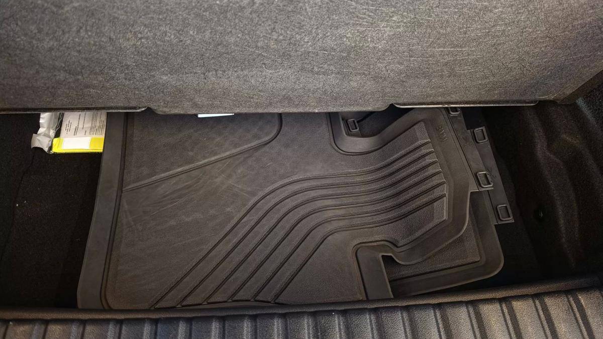 bmw-serie-1-2019-diesel-1496cc