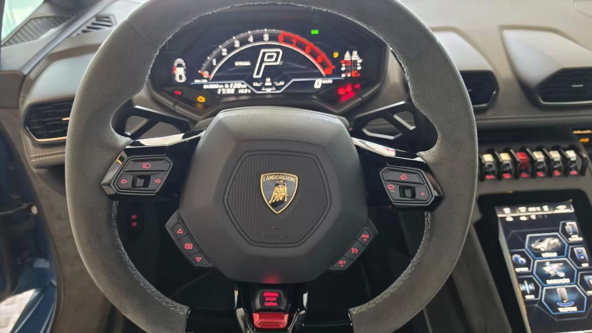 lamborghini-huracan-2024-gasolina-5204cc