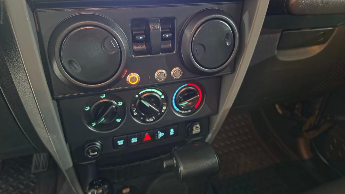jeep-wrangler-2010-diesel-2777cc