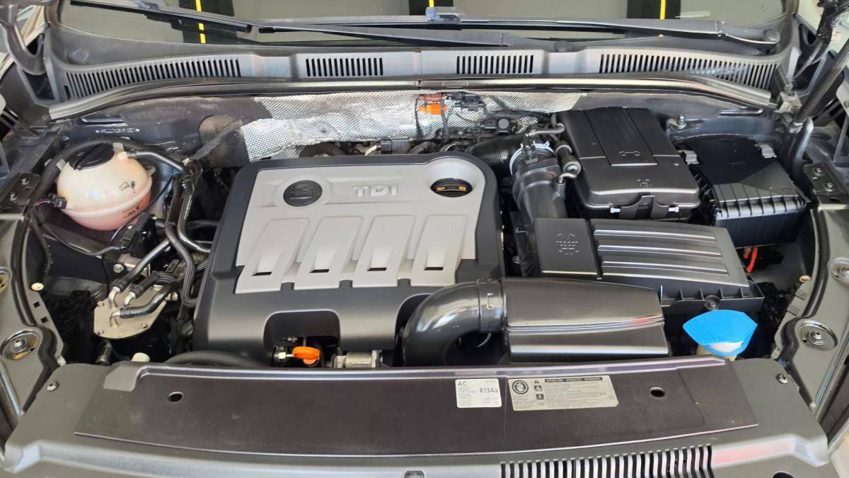 seat-alhambra-2011-diesel-1968cc