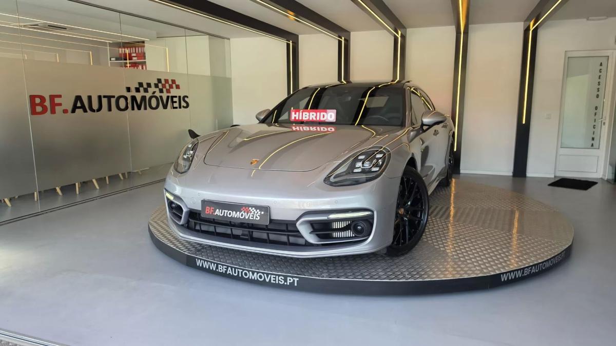 porsche-panamera-2023-hibrido-2894cc