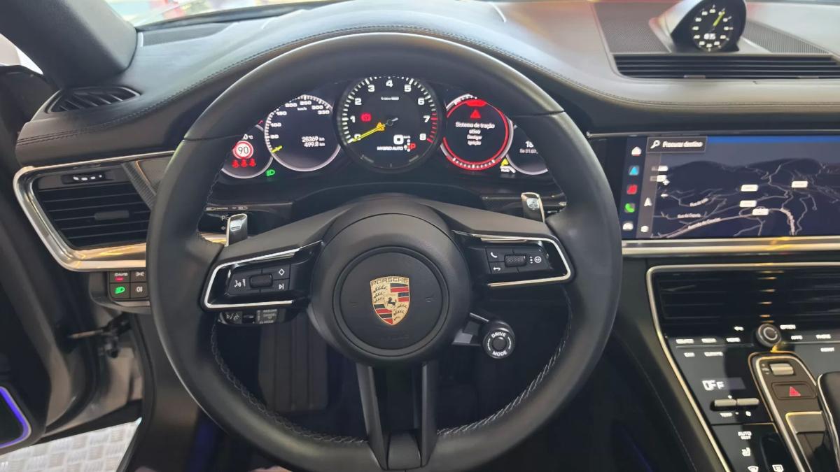 porsche-panamera-2023-hibrido-2894cc