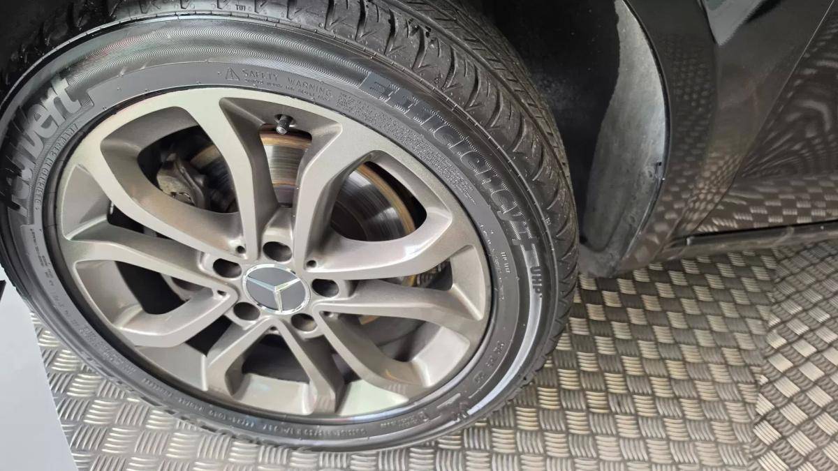 mercedes-benz-vito-2019-diesel-1749cc