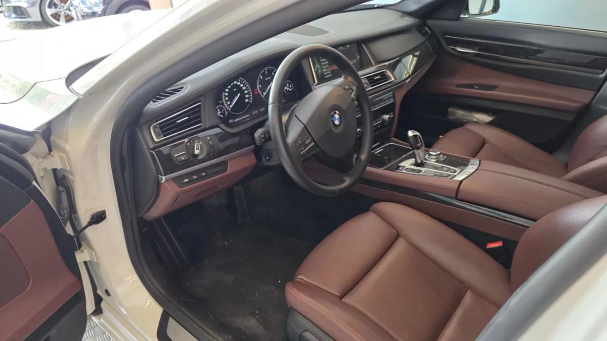 bmw-serie-7-2013-diesel-2993cc