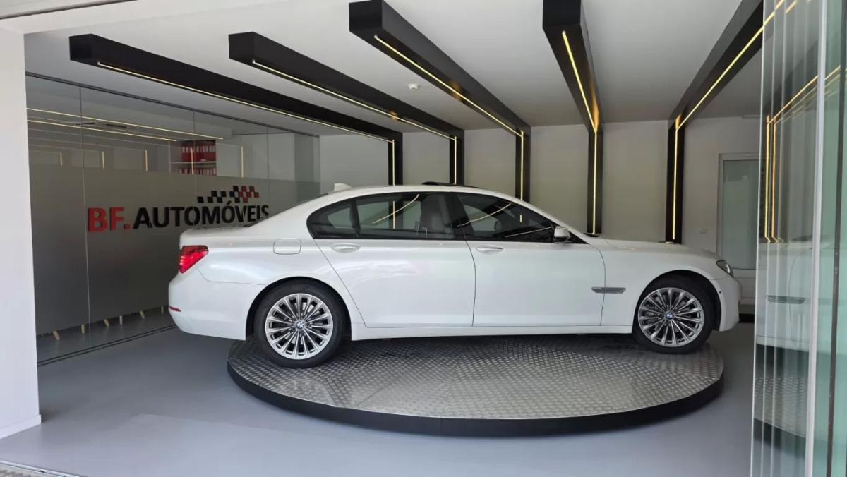 bmw-serie-7-2013-diesel-2993cc