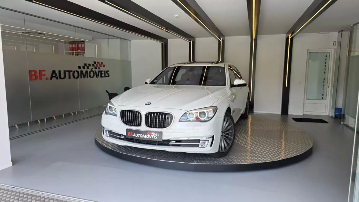 bmw-serie-7-2013-diesel-2993cc