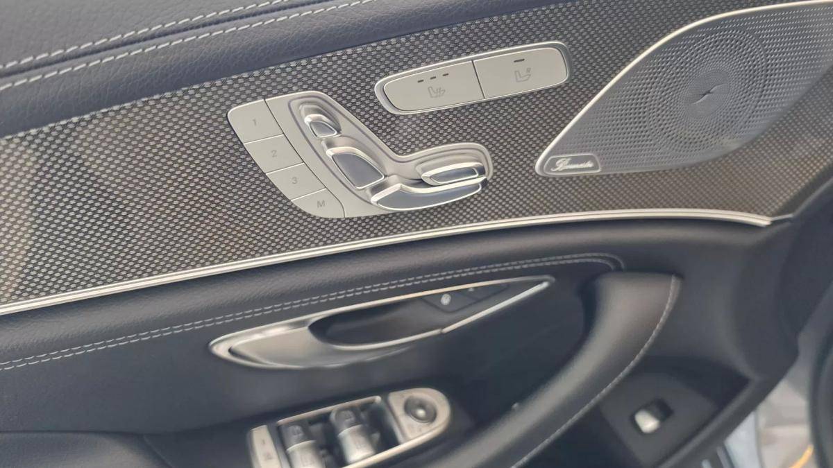 mercedes-benz-cls-2019-diesel-1950cc
